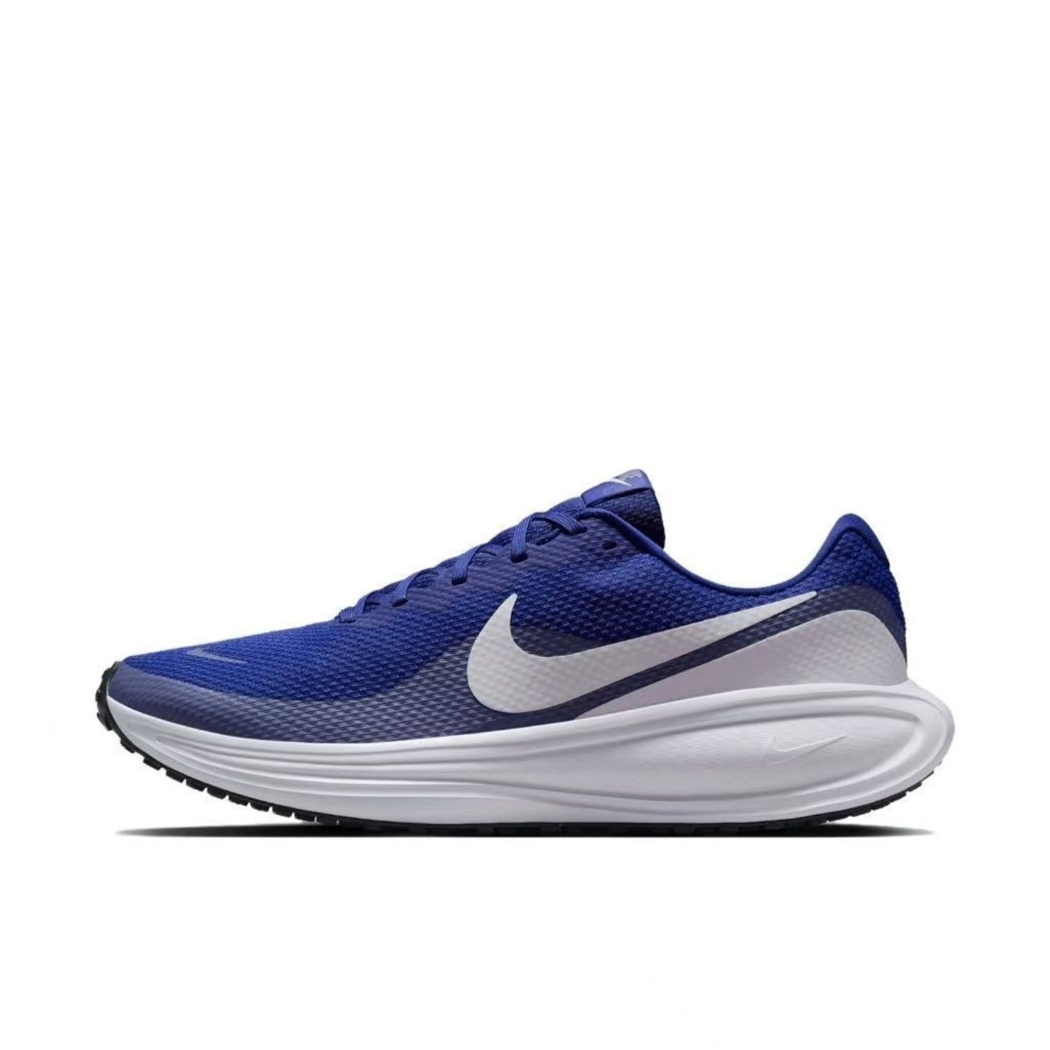 Nike Revolution 8