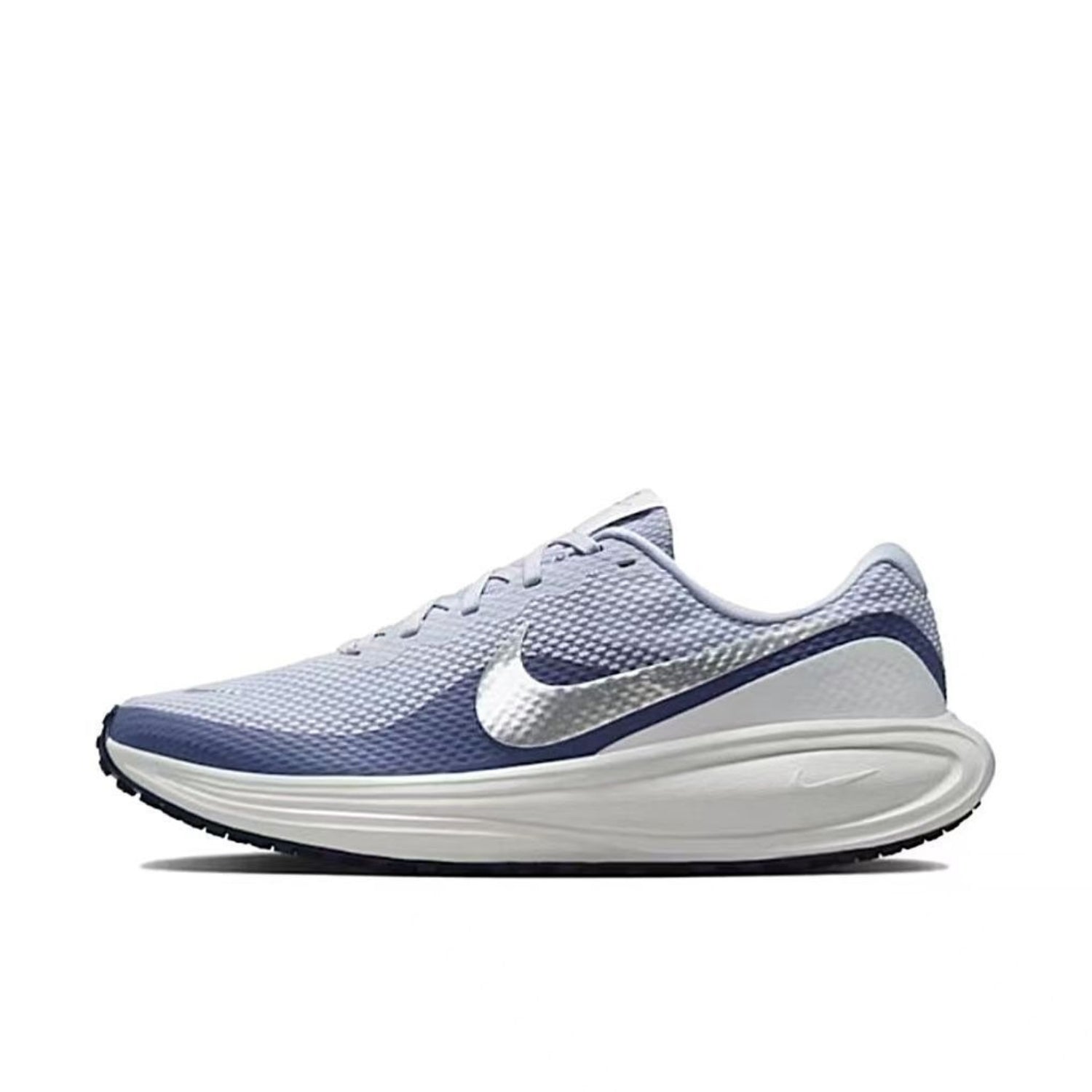 Nike Revolution 8