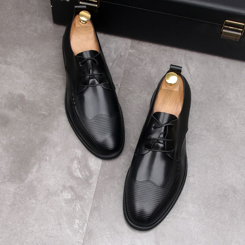 Modern Fit Leather Oxfords