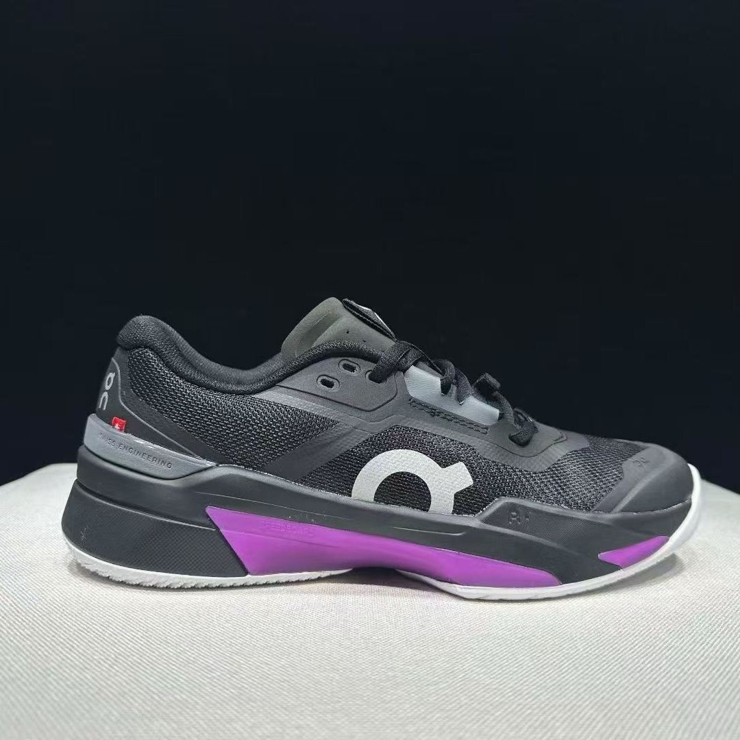 On Men's The Roger Pro Fire Clay tennis shoes