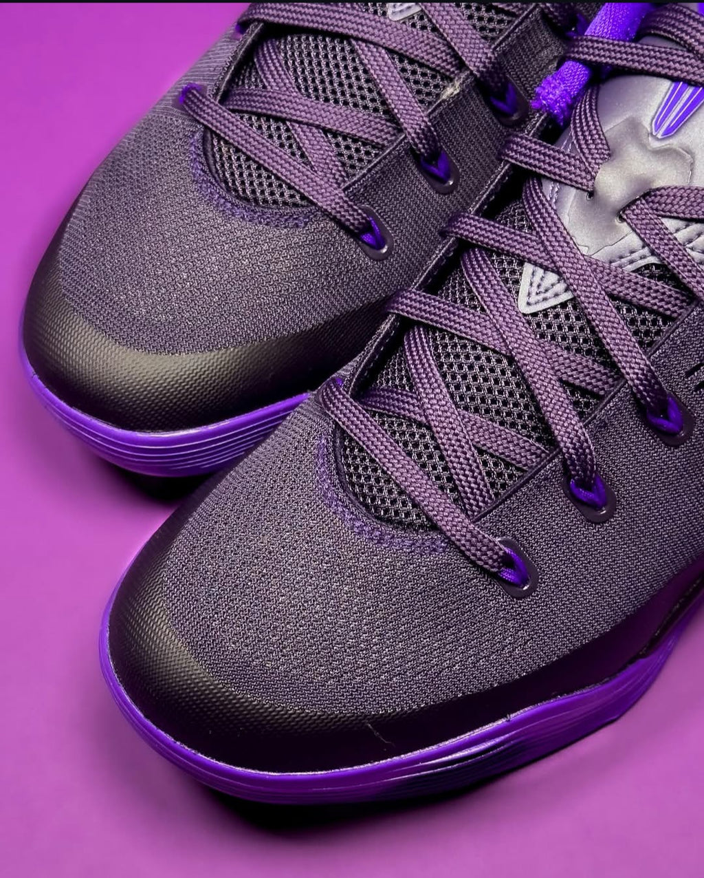 Nike Kobe 9 Elite Low EM Protro