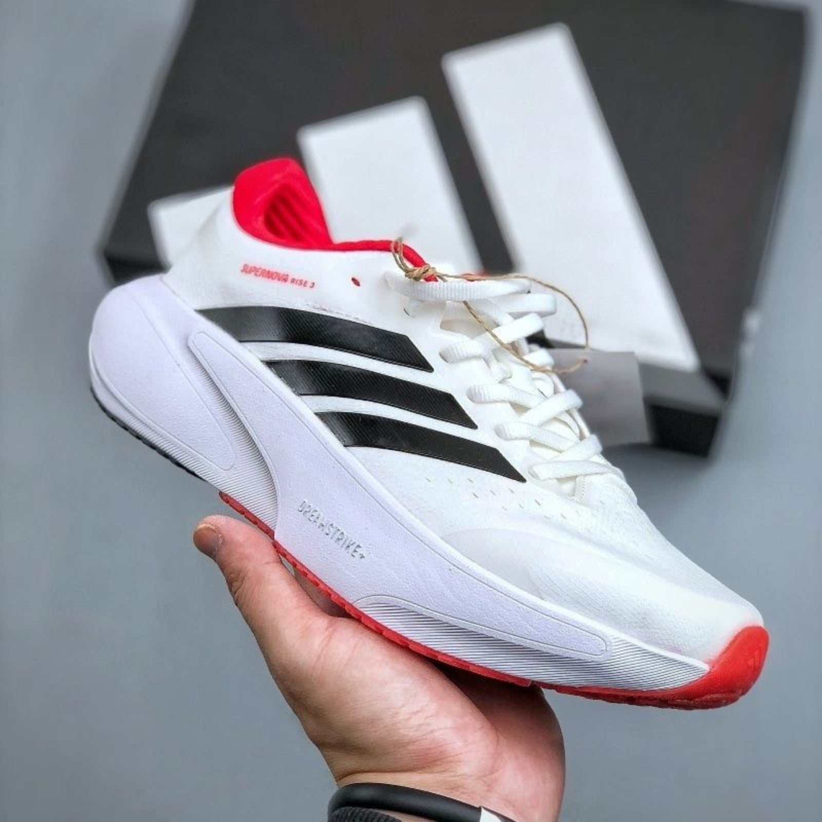 Adidas Clifton 9 ShockFlex Shoes