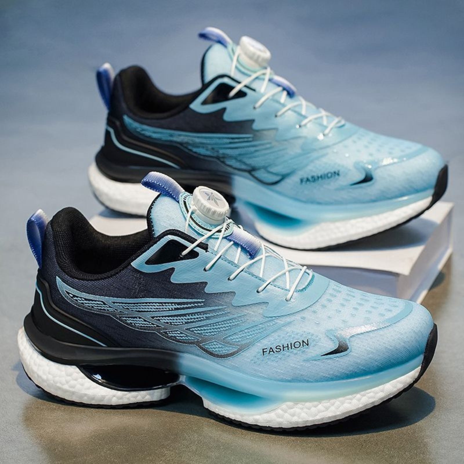 Men's Breathable Shock-Absorbing Sneakers