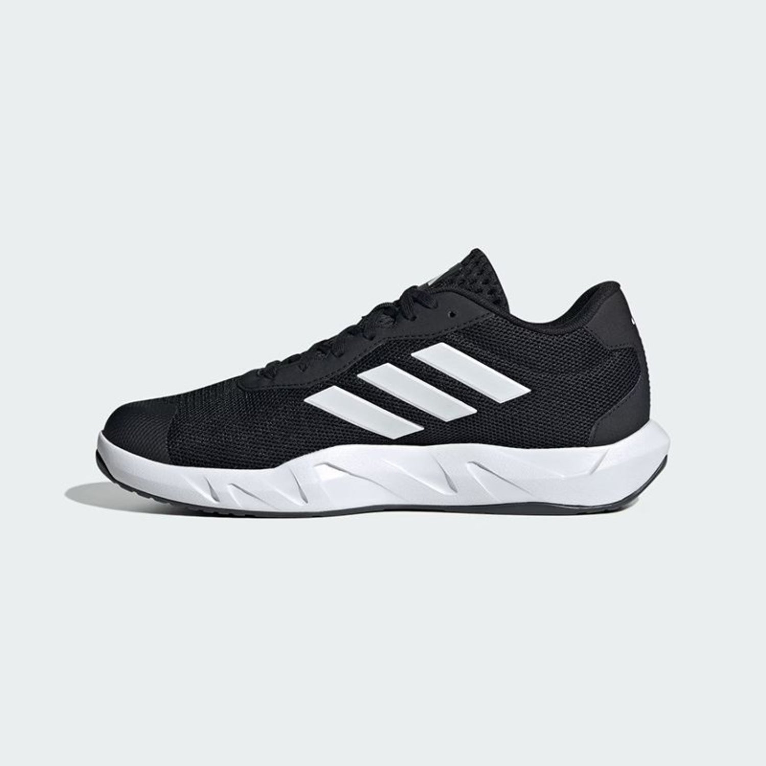 Adidas Men's Amplimove Training Sneaker