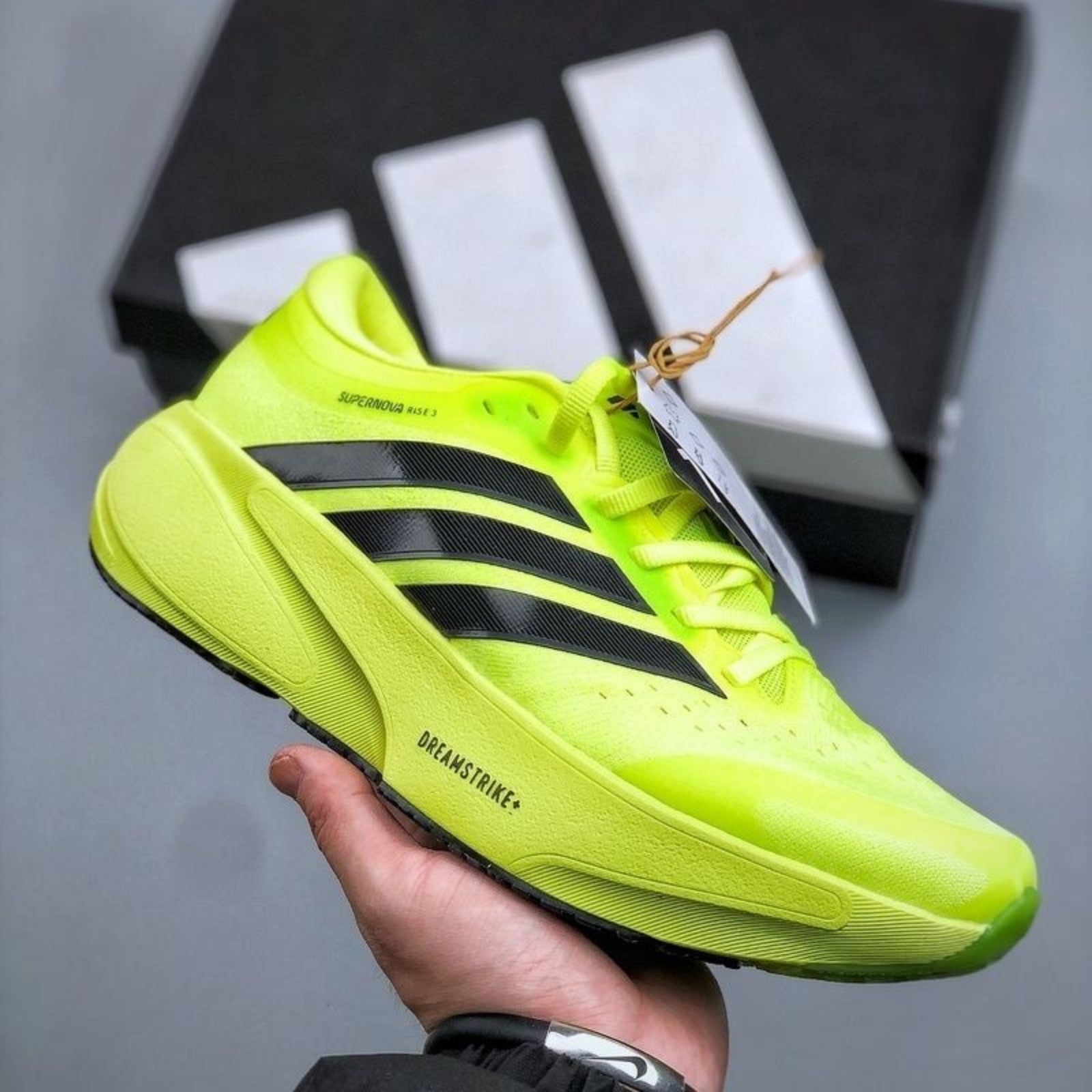 Adidas Clifton 9 ShockFlex Shoes