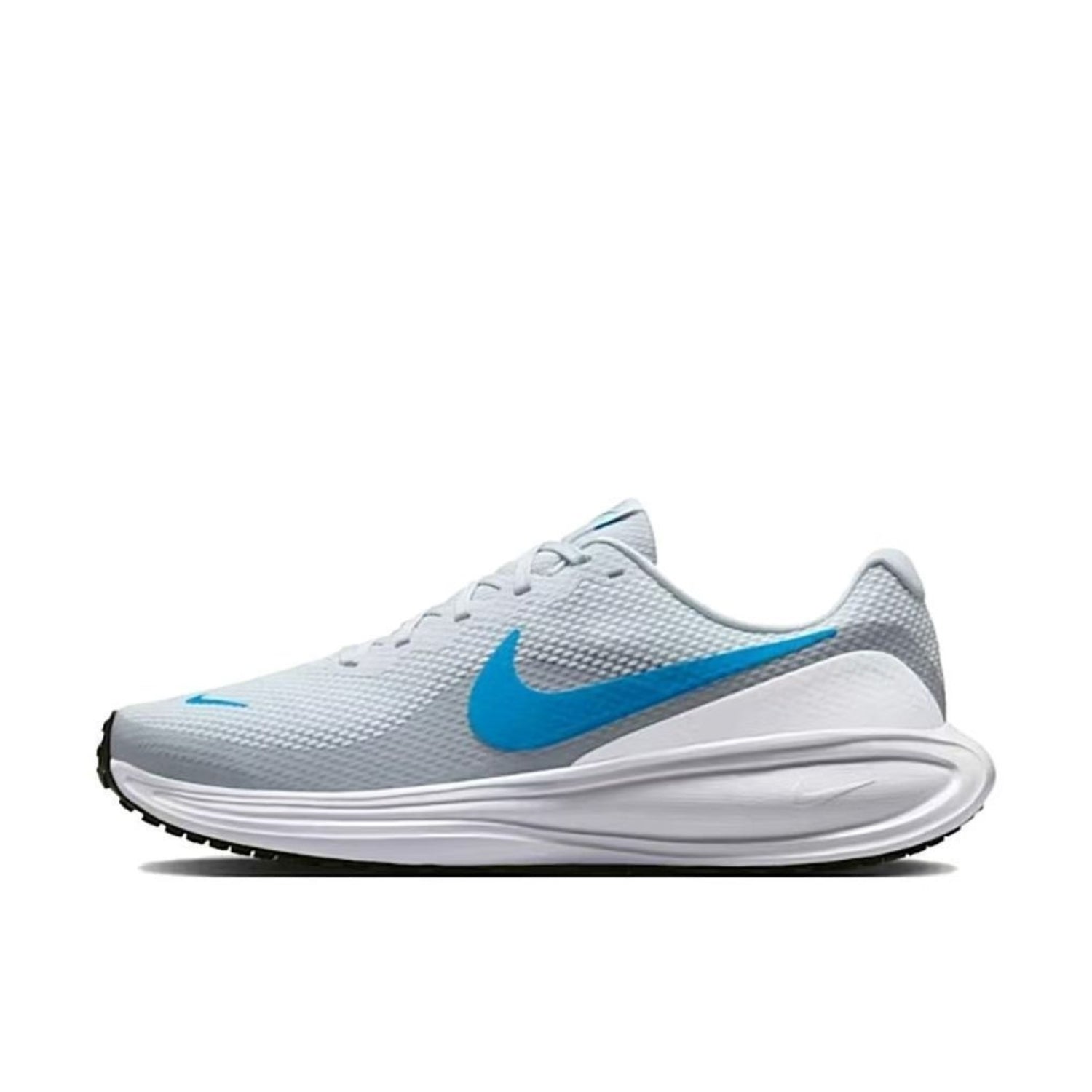 Nike Revolution 8