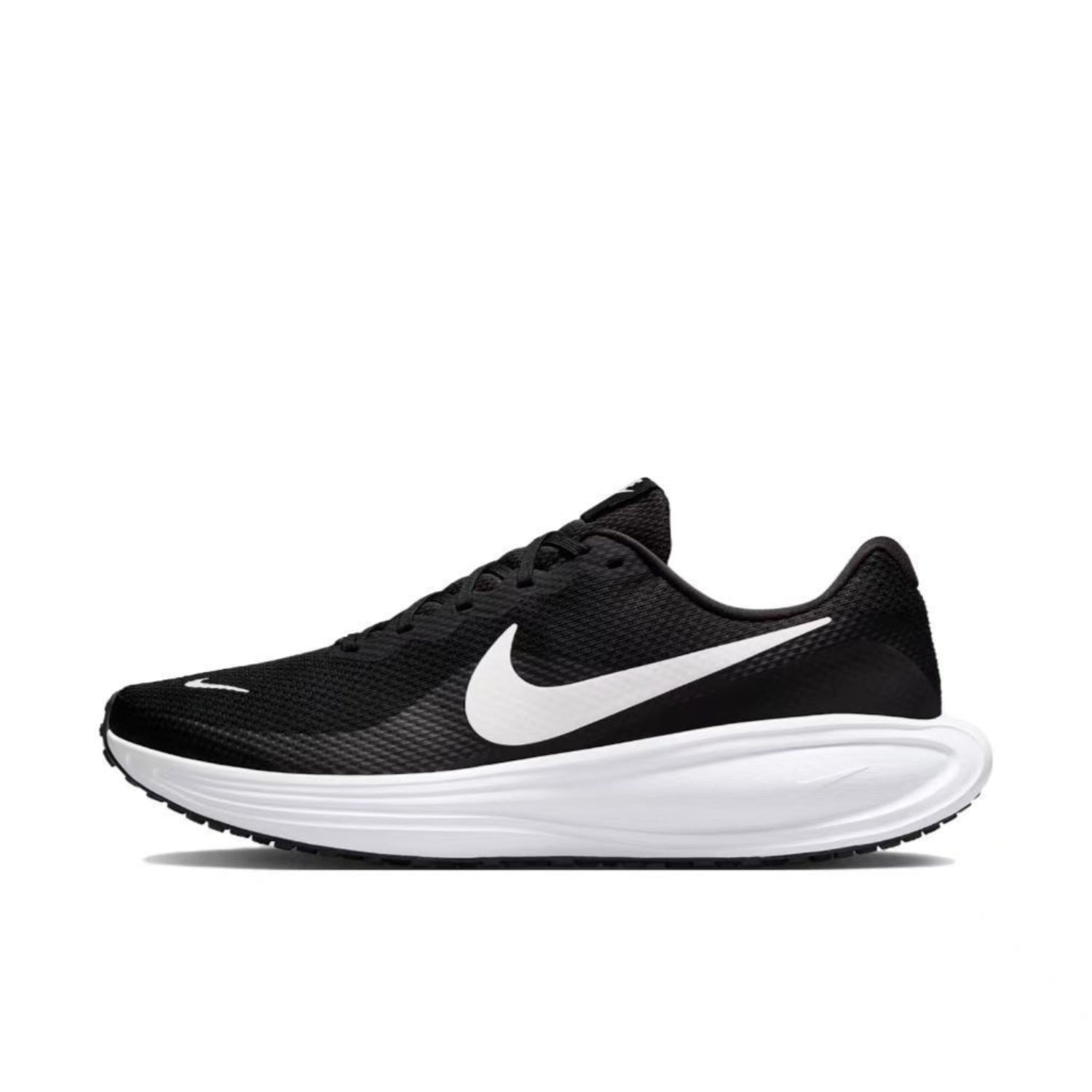 Nike Revolution 8